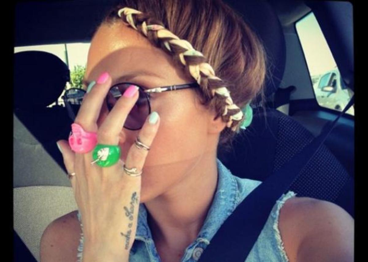 Η Τάμτα παραδίδει μαθήματα beauty look! Αλλιώς… αυτό το χτένισμα θέλουμε να το κλέψουμε ΤΩΡΑ!