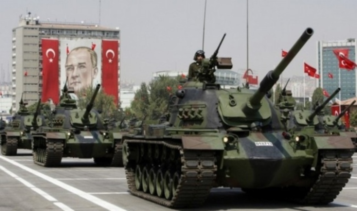 ΒΙΝΤΕΟ: Η Τουρκία μεταφέρει άρματα μάχης από την Ανατολική Θράκη στη νότια Τουρκία!