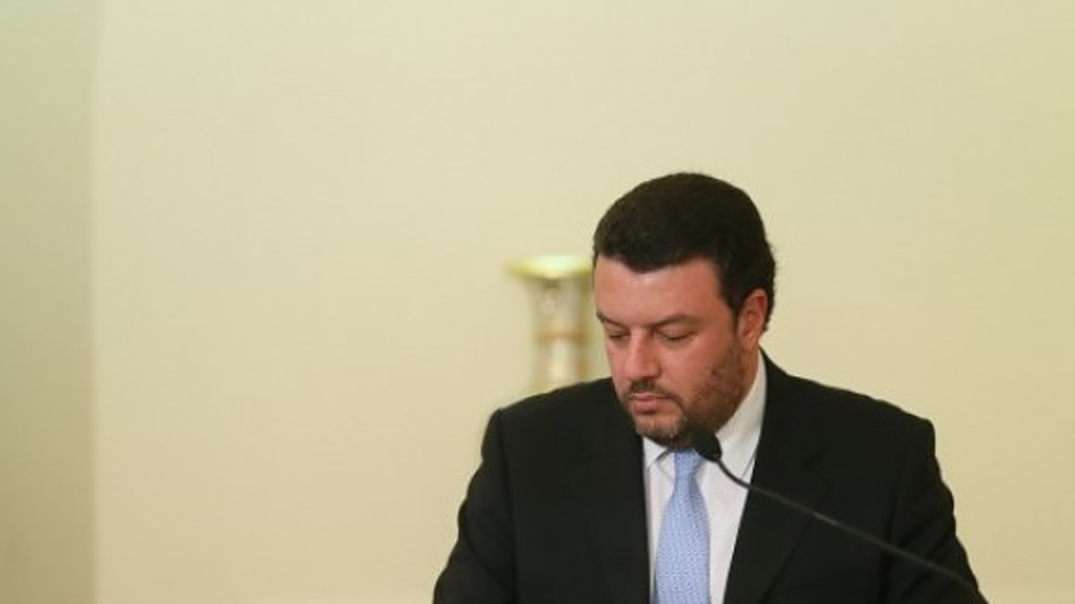Με τιμές τη Δευτέρα η κηδεία του Τάσου Μητσόπουλου