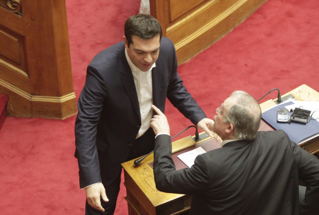 Τασούλας: Σπαταλούν χρήματα στα εξοπλιστικά τη στιγμή που έχουν κηρύξει στάση πληρωμών!