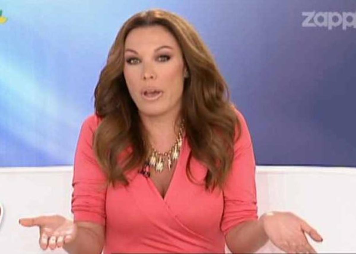 Έξαλλη η Τατιάνα Στεφανίδου: ” Τα κρατικά αεροδρόμια είναι πορνεία”!