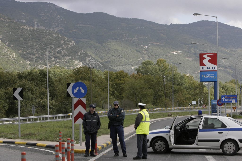 Ξανακλείνουν τα Τέμπη υπό τον φόβο βραχοπτώσεων