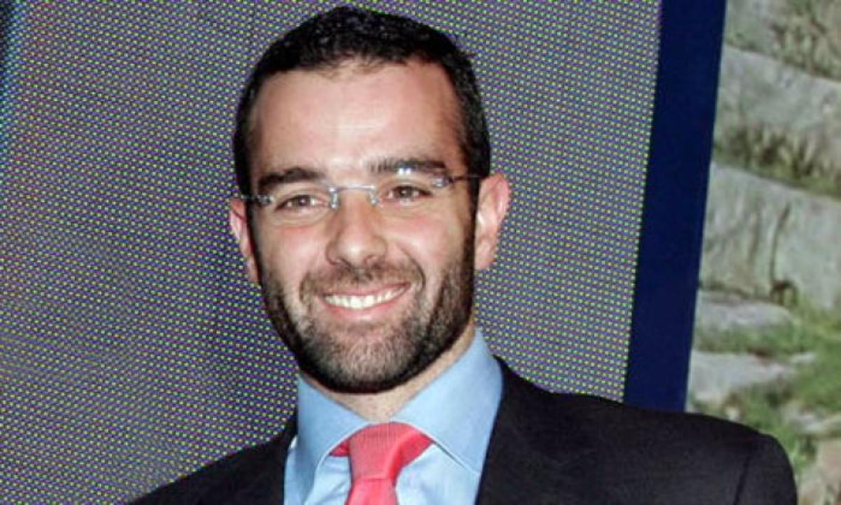 Έξαλλος ο Θοδωρής Κυριακού! Θρίλερ με τη Ζέτα!