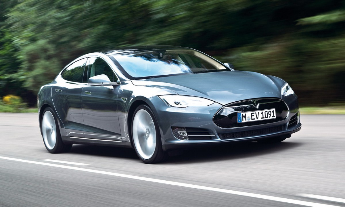Δυναμική είσοδο στη γερμανική αγορά από την Tesla Motors