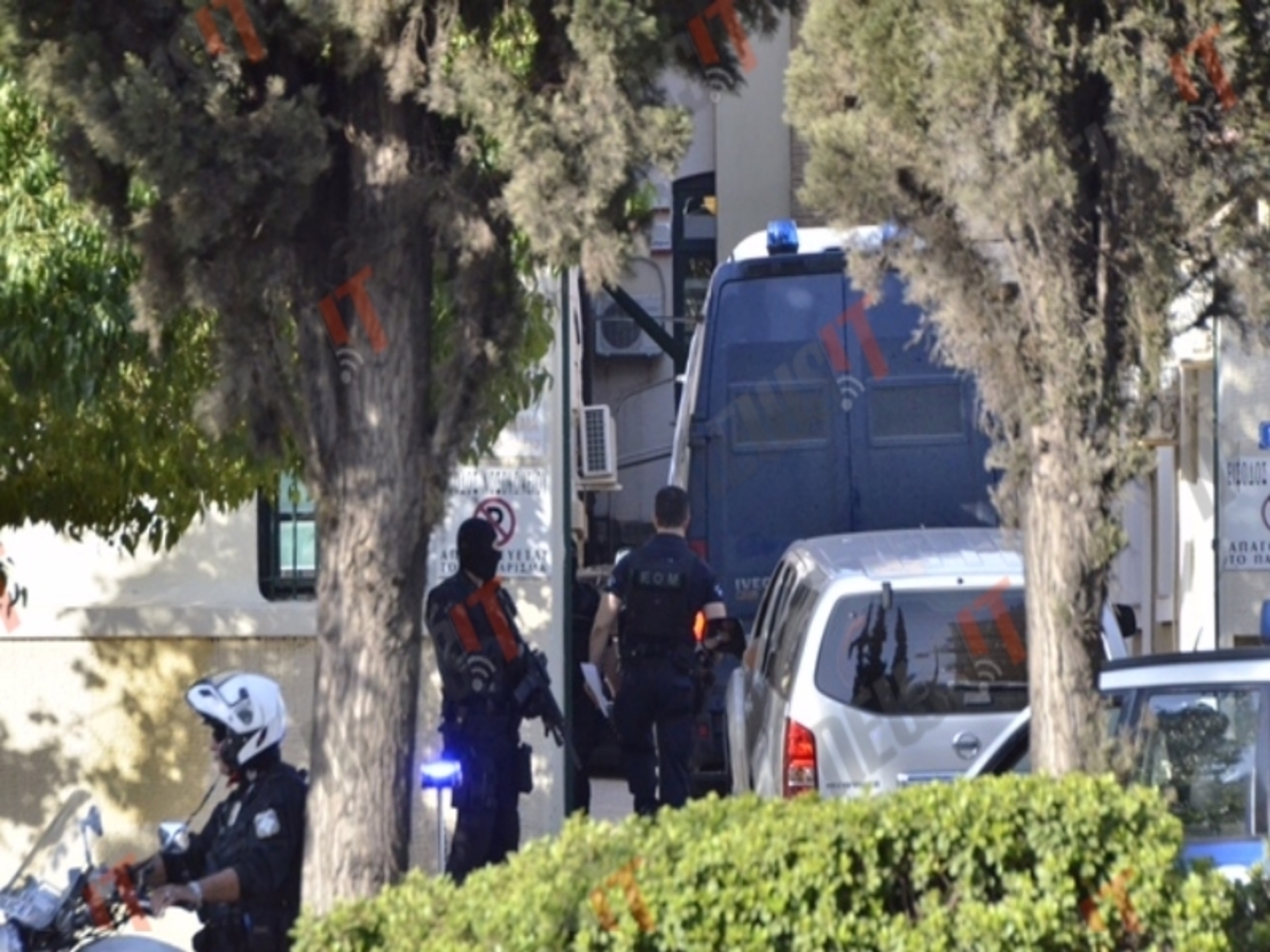 Στο νοσοκομείο “Ανδρέας Συγγρός” ο Χ. Ξηρός (ΦΩΤΟ)
