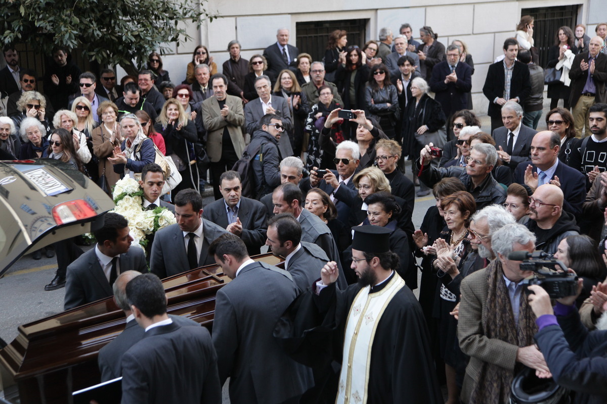 Στερνό αντίο στον Παναγιώτη Τέτση, την Τρίτη η ταφή στην Υδρα