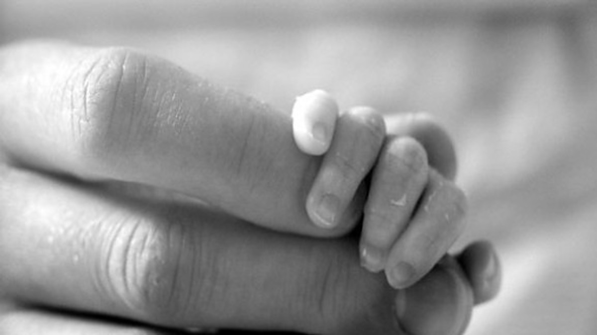 Μυστηριώδης θάνατος μητέρας 5 παιδιών μέσα σε νοσοκομείο μετά τον τοκετό!