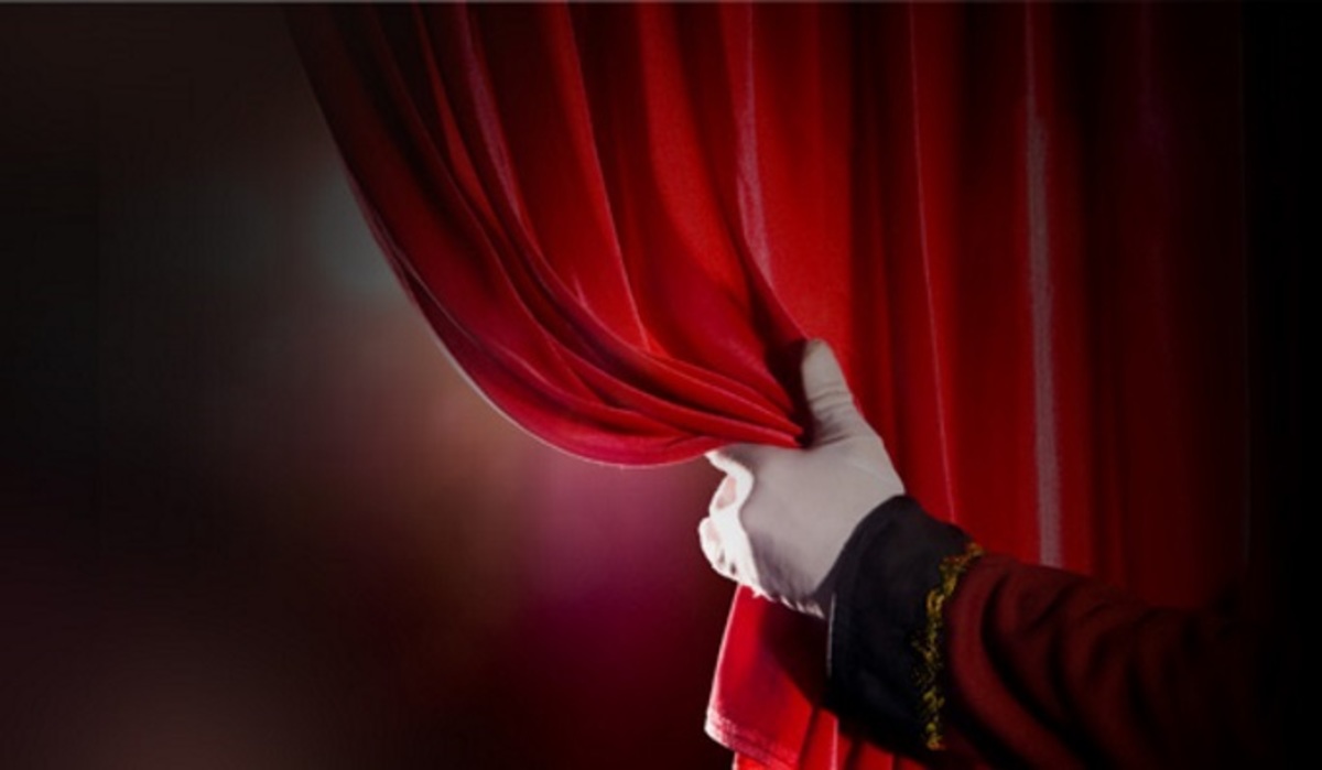 Ελληνίδα ηθοποιός εξομολογείται: «Οι θεατές με μισούν από την ώρα που μπαίνω στο θέατρο»