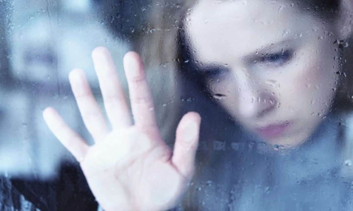 Έρευνα δείχνει ότι ΔΕΝ υπάρχει εποχική κατάθλιψη! Τι λένε οι επιστήμονες