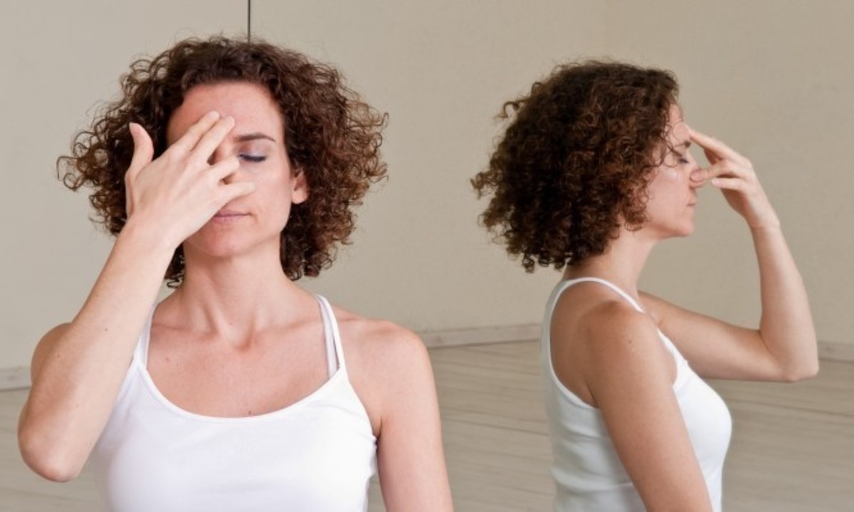 Πώς να κάνετε την καλύτερη τεχνική αναπνοής γιόγκα για το άγχος (ΒΙΝΤΕΟ)