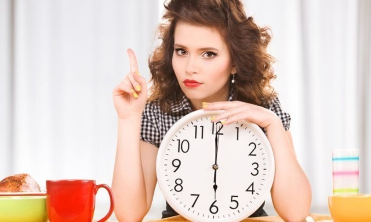 Ενδιάμεση νηστεία: Τι είναι και τι σας προσφέρει