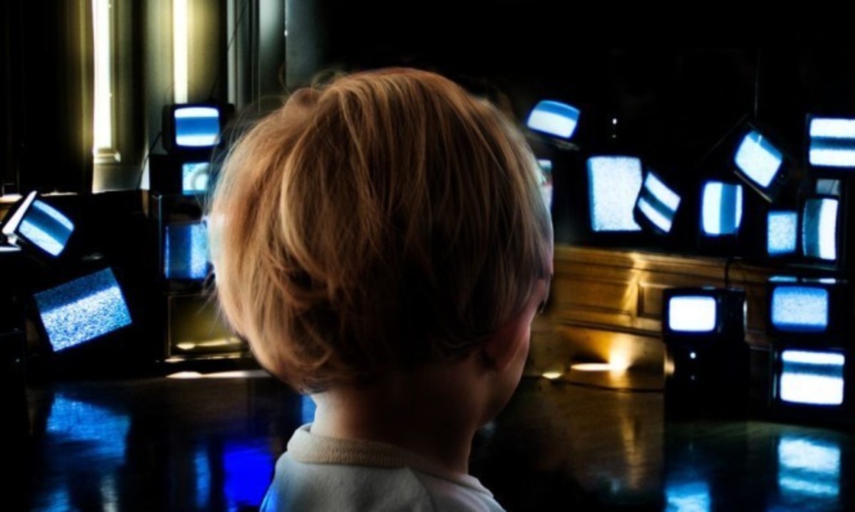 Προσοχή: Πέντε επιπτώσεις που έχουν οι οθόνες στον εγκέφαλο ενός παιδιού