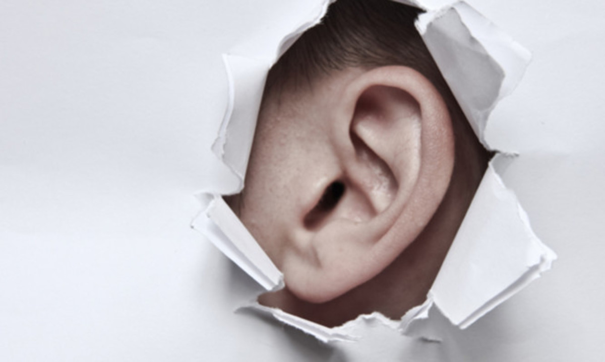 Παγκόσμια Ημέρα Ακοής: Τα σημάδια που δείχνουν πρόβλημα – Κίνδυνος από τα ακουστικά!