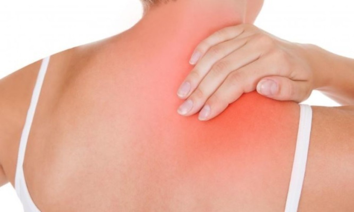 Ψύξη στον αυχένα: Τι θεραπείες υπάρχουν για να φύγει ο πόνος