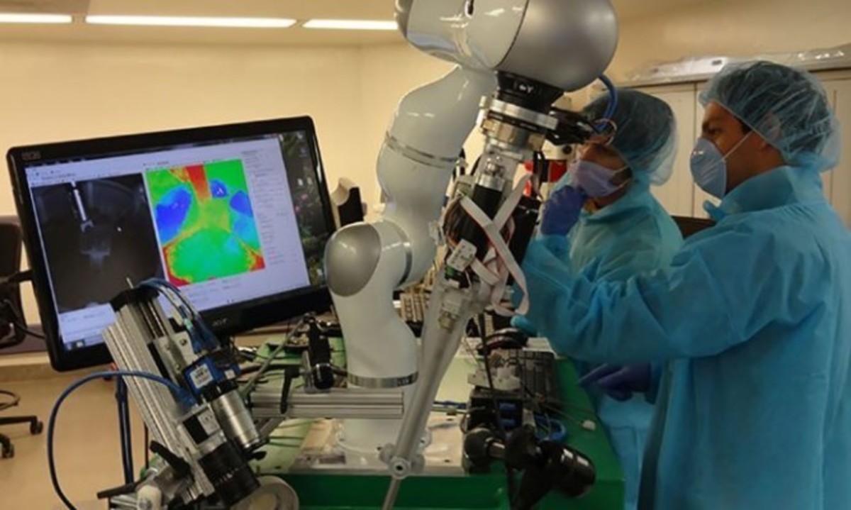 Απίστευτο: Ρομπότ εκτέλεσε χειρουργική επέμβαση χωρίς ανθρώπινη καθοδήγηση! (ΒΙΝΤΕΟ)