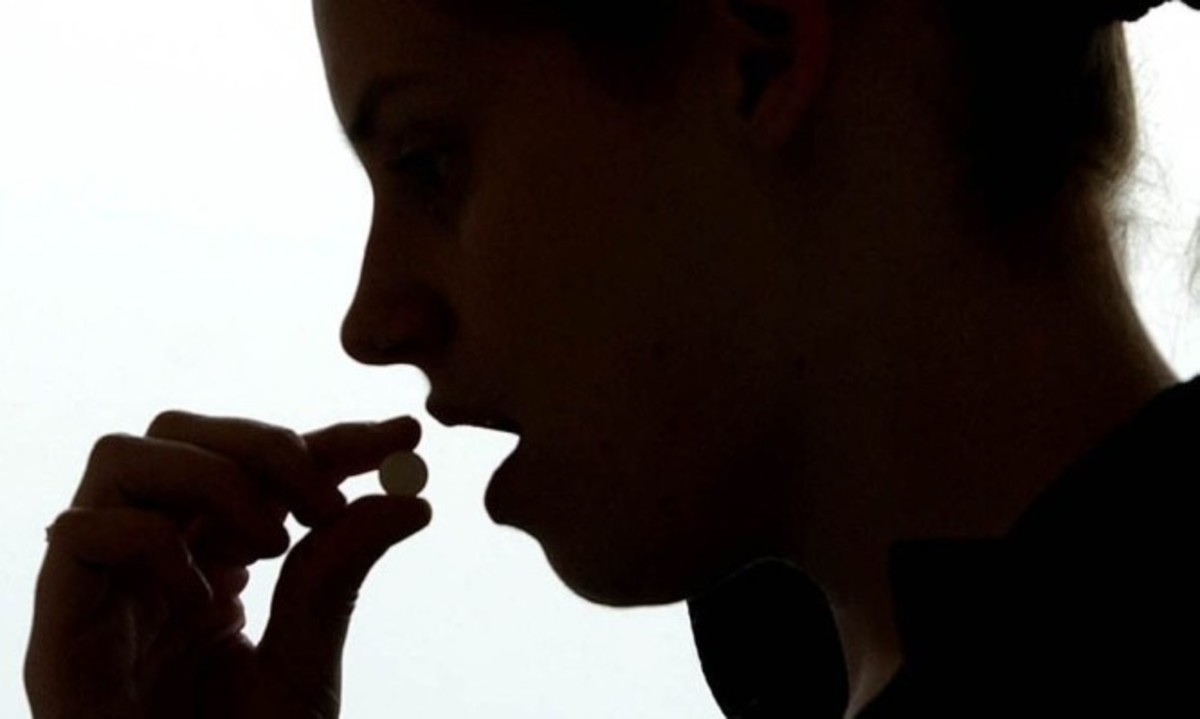 Χάπι της επόμενης μέρας: Τι κάνει ακριβώς και ποιες οι πιθανές επιπλοκές