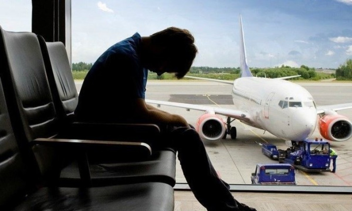 Τζετ λαγκ: Πιο έντονο όταν πετάτε ανατολικά ή δυτικά; Δείτε τι γίνεται στο σώμα!