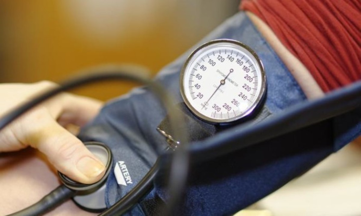 Πίεση αίματος: Προσοχή στον κρύο καιρό – Τι πρέπει να ξέρετε