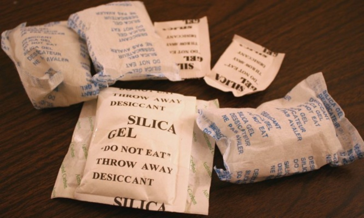 Μην πετάξετε ποτέ ξανά αυτά τα σακουλάκια από διάφορες συσκευασίες – Δείτε γιατί!