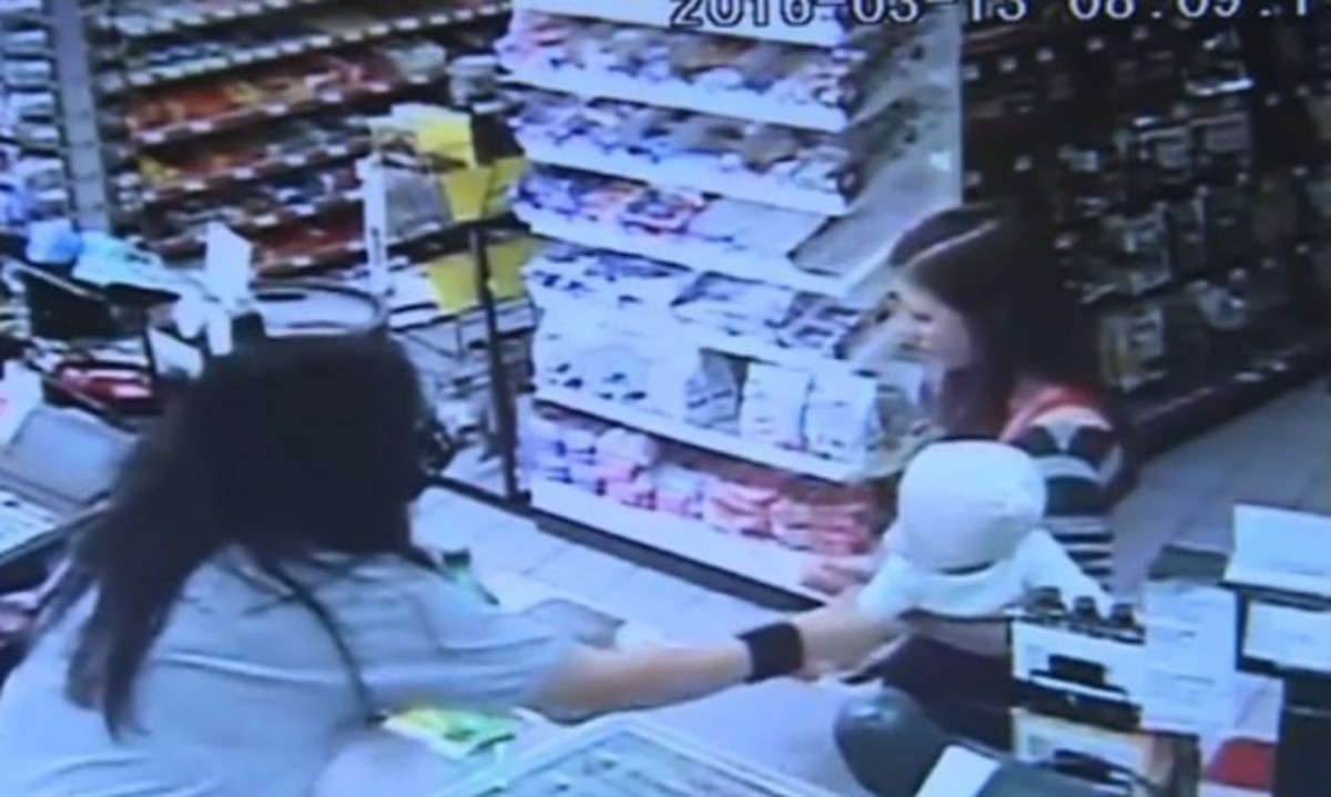 Αυτό το βίντεο γυναίκας που παθαίνει κρίση επιληψίας έγινε viral – Δείτε γιατί…