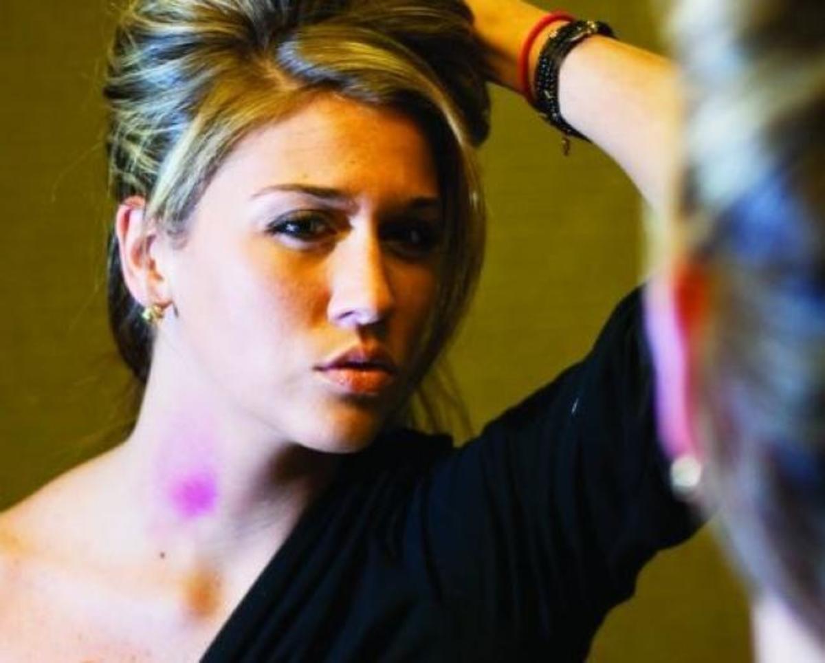 Πώς φεύγει ΑΥΤΟ το σημάδι στον λαιμό…