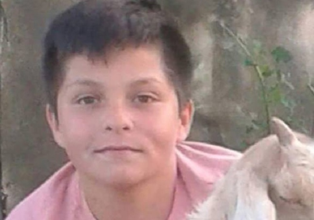Ανατριχίλα από την άγρια δολοφονία του 14χρονου στη Θεσσαλονίκη – Τον έσφαξαν και τον πέταξαν σε χωράφι – Αντιστάθηκε το θύμα