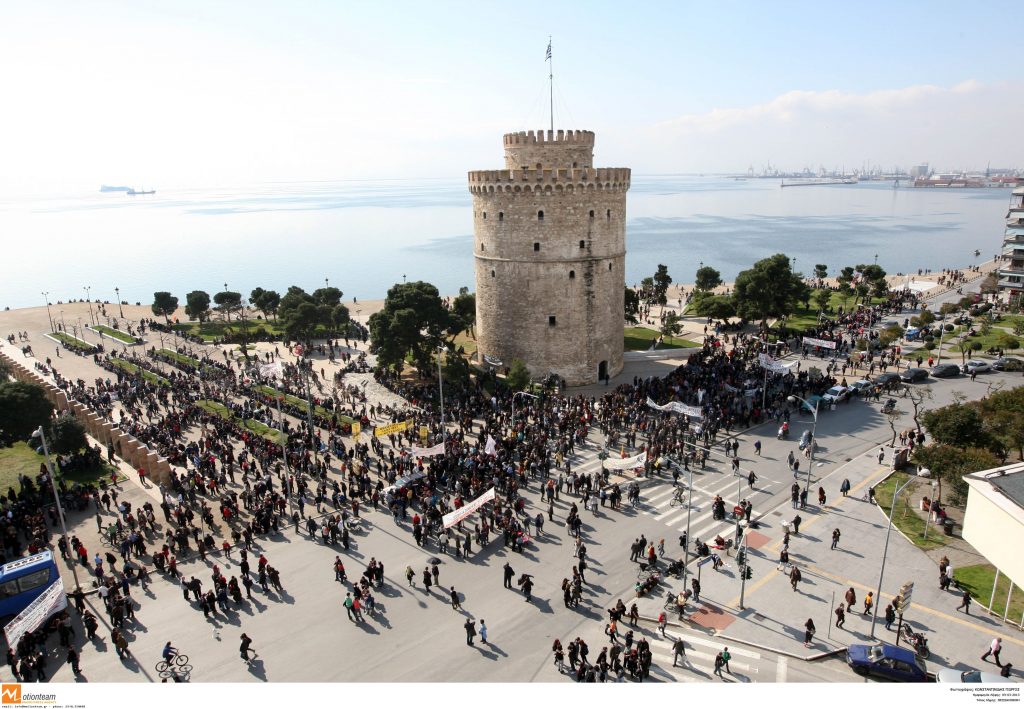 Φοιτητές έκλεισαν το σιδηροδρομικό σταθμό Θεσσαλονίκης – Κατάληψη στο πανεπιστήμιο Δυτ. Μακεδονίας