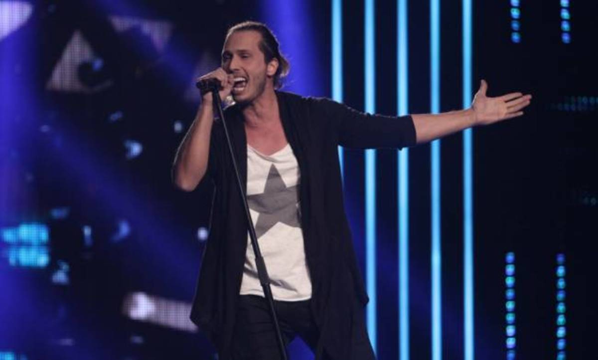 Έλληνας τραγουδιστής: «Έχω βρεθεί να μην έχω ούτε ένα ευρώ»