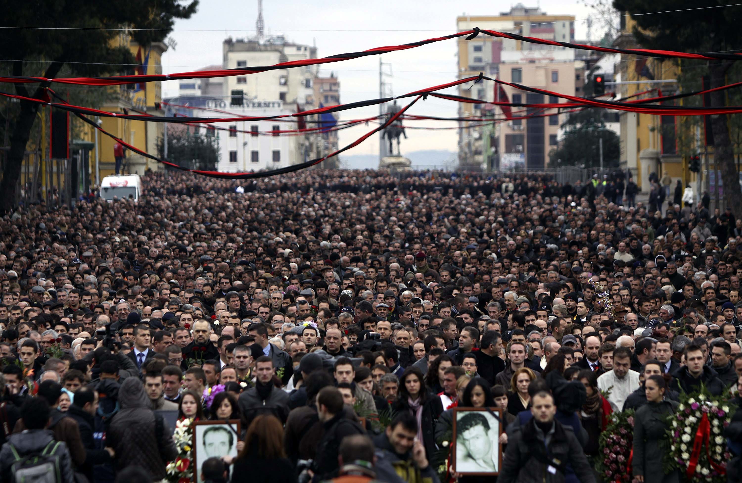 Διαδηλώσεις της αντιπολίτευσης και στην Αλβανία