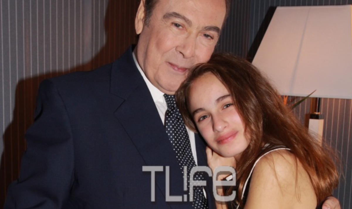 Η κόρη του Τόλη Βοσκόπουλου μιλάει πρώτη φορά για το μπαμπά της και τραγουδάει μαζί του