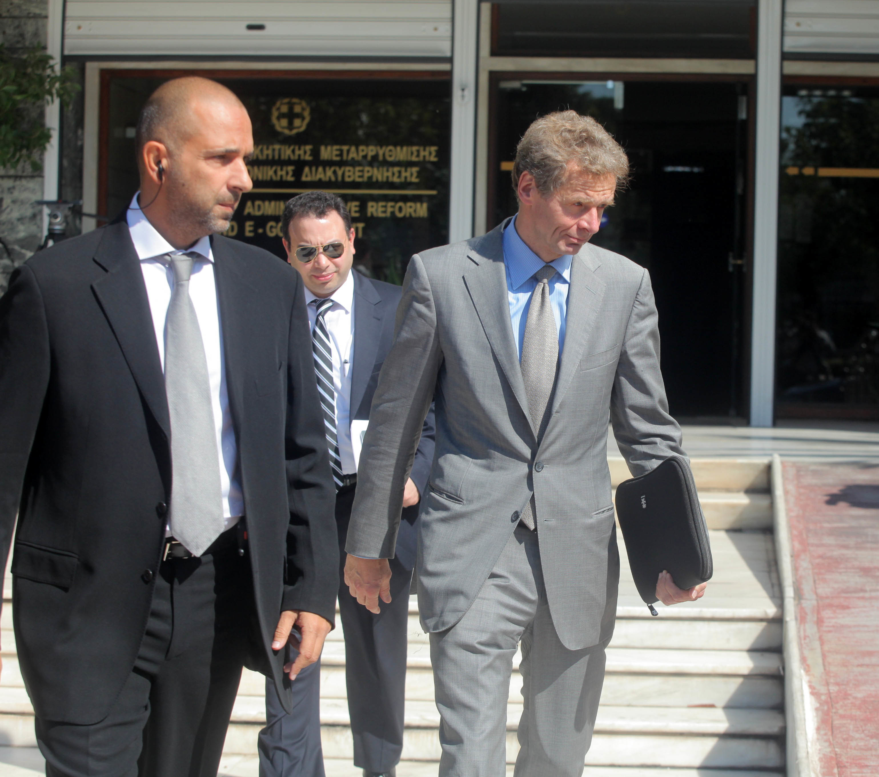 Μητσοτάκης: Θέλω τρίμηνη παράταση για την κινητικότητα – Τρόικα: Θα σας απαντήσουμε…