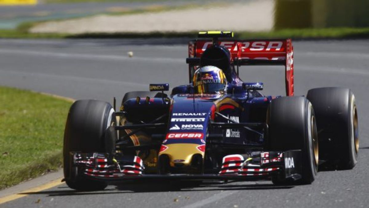 F1: Η Renault θέλει να εξαγοράσει την Toro Rosso