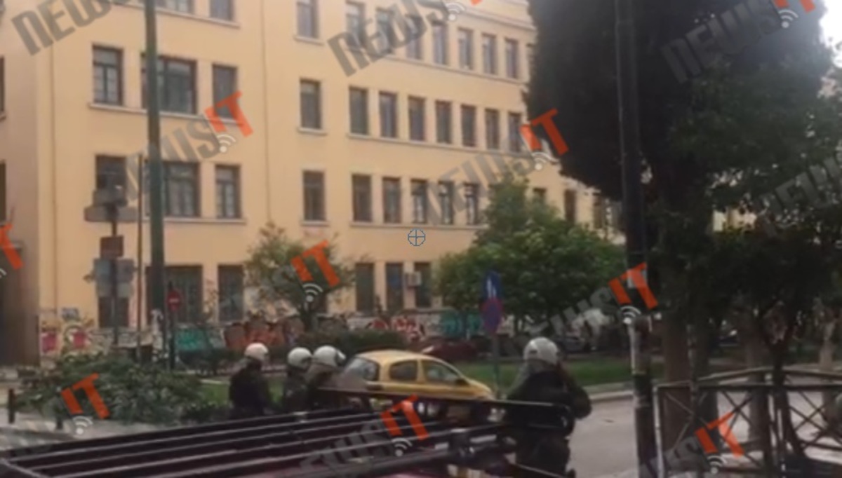 Κυνηγητό στην Τοσίτσα