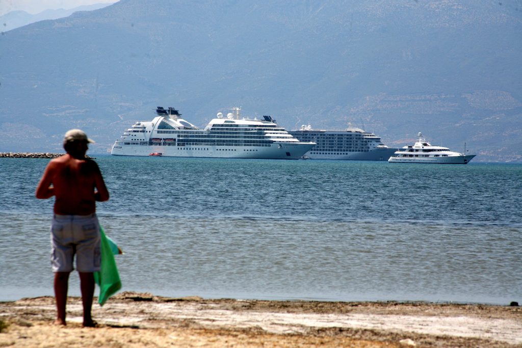 Ολοταχώς για νέο ρεκόρ ο ελληνικός τουρισμός