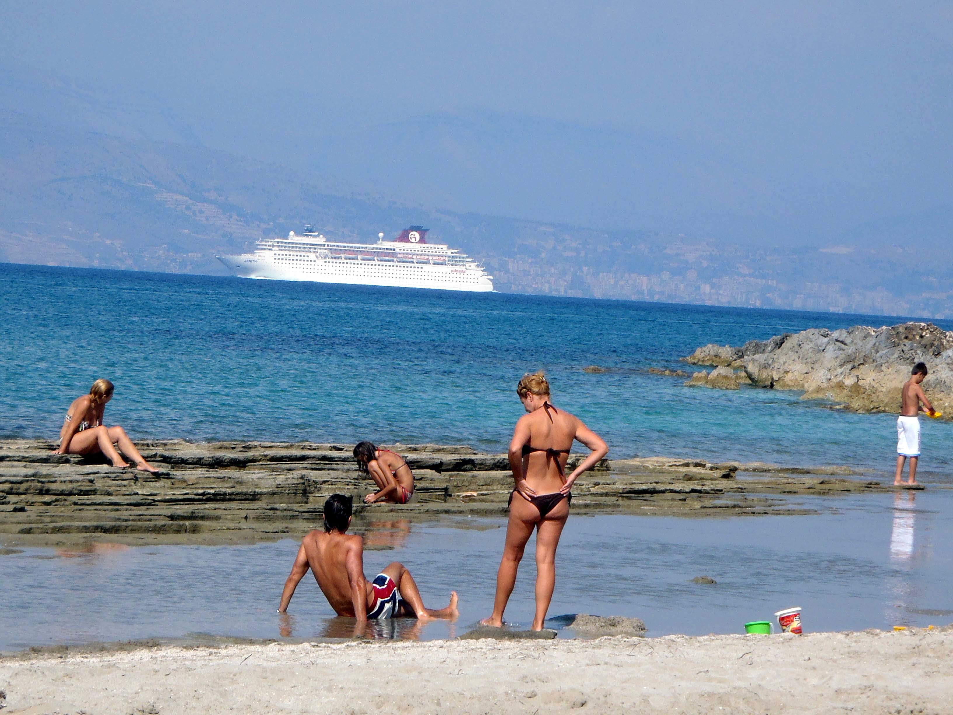 Οι Ρώσοι έφεραν έσοδα 11,5 δισ. ευρώ!