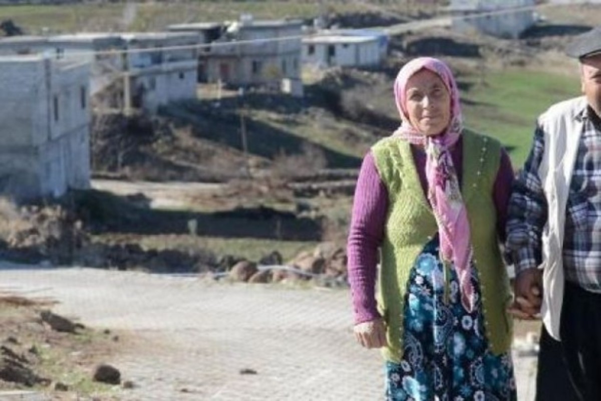 Γυναίκα ετών 51 έχει γεννήσει 21 παιδιά!