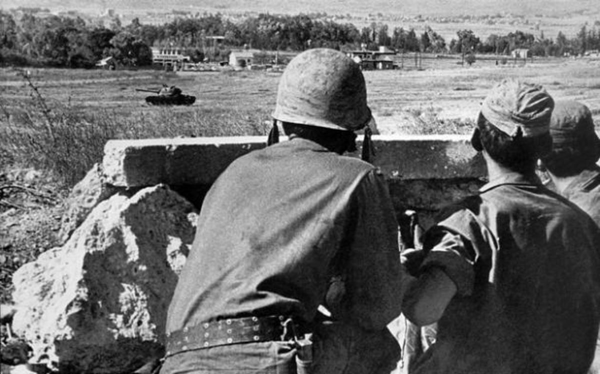 Κύπρος Εισβολή: Ποιοι αξιωματικοί την “κοπάνησαν” με λάφυρα ποιοι έμειναν και πολέμησαν