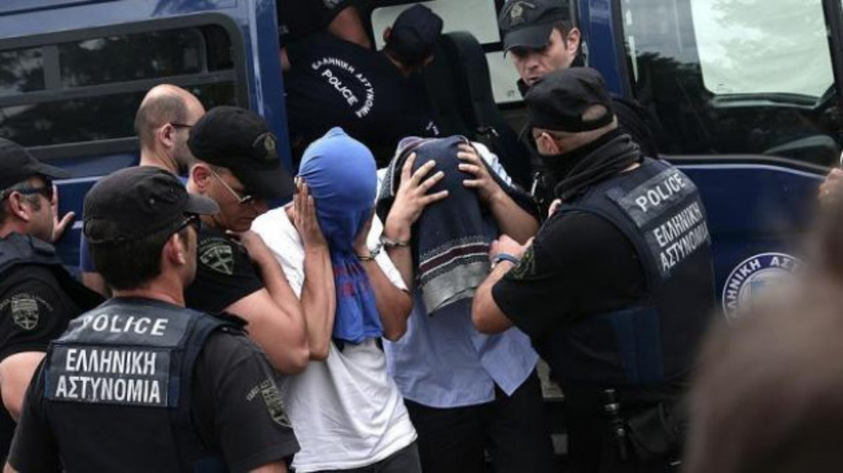 ΥΠΕΞ: Δεν έχουμε λάβει αίτημα για την έκδοση των “οκτώ”