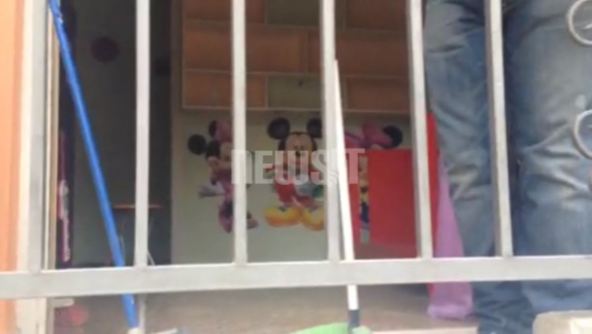 Χρυσαυγίτες πέταξαν τούβλα σε σπίτι