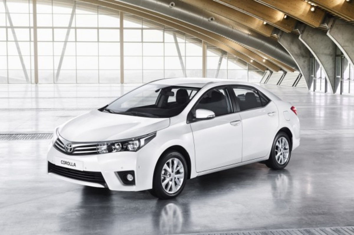 Στις εκθέσεις η νέα Toyota Corolla, με τιμή από €15.350