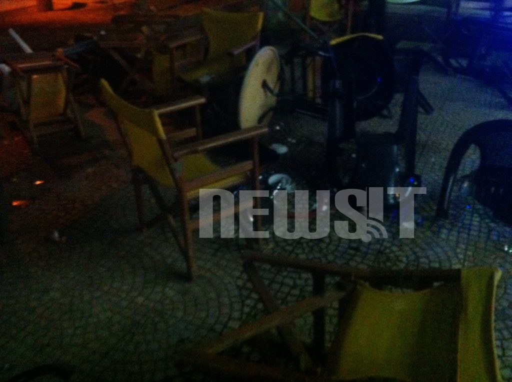 Ενταση στην πλατεία Αγίου Νικολάου – Έσπασαν μαγαζιά μεταναστών