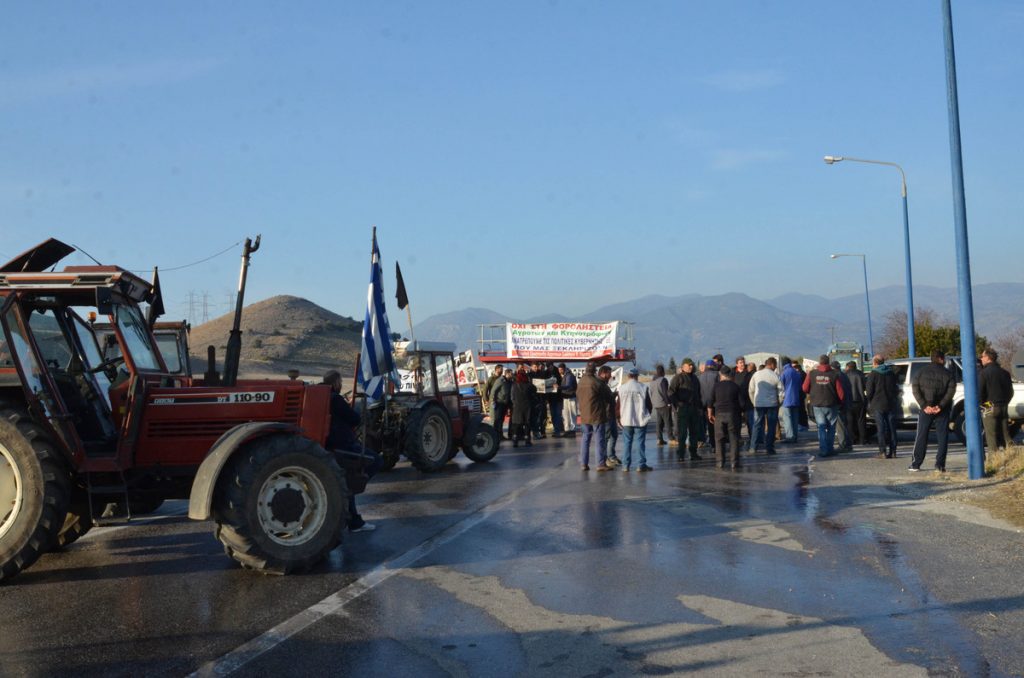 Ετοιμάζει νέο σχέδιο η κυβέρνηση για το ασφαλιστικό των αγροτών – Νέο αγριεμένο τελεσίγραφο από τους αγρότες