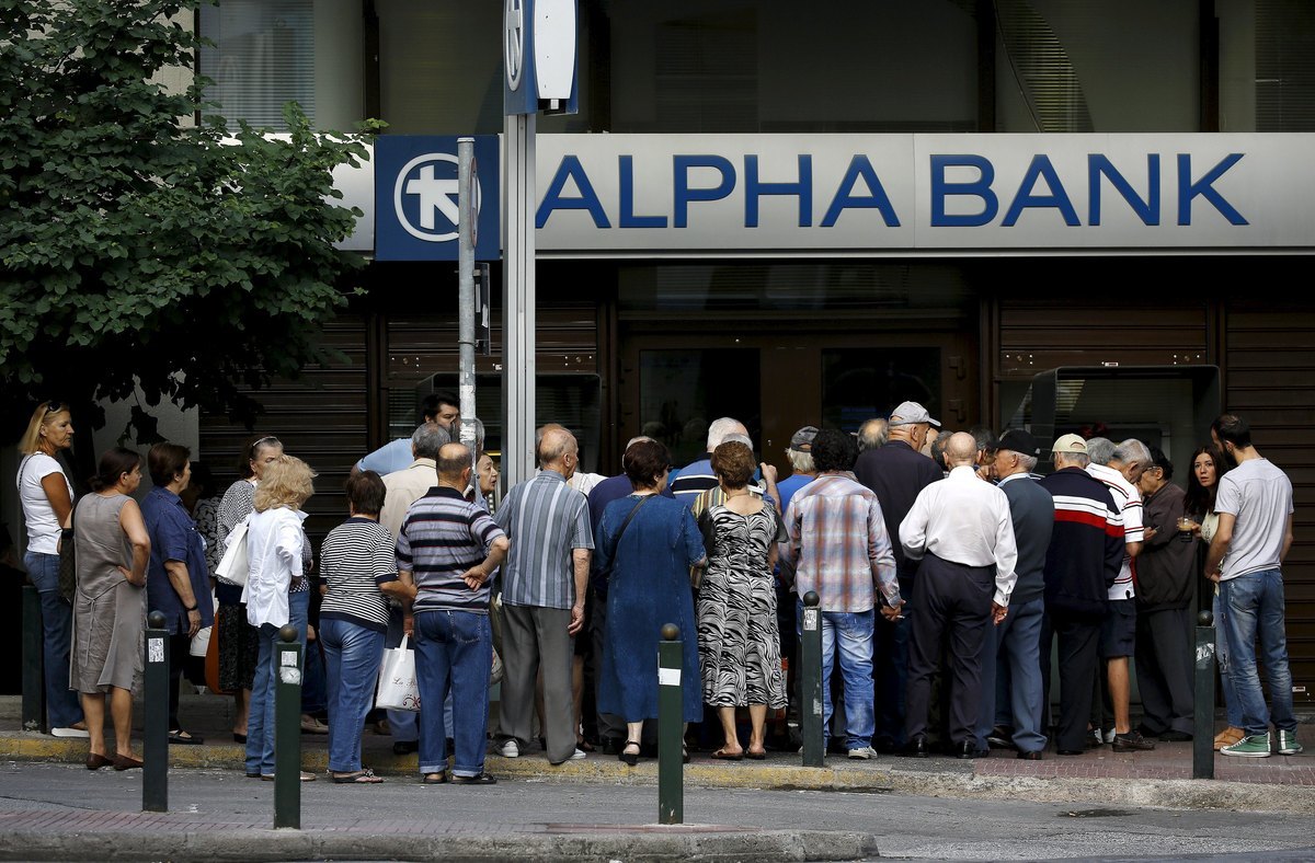 Alpha Bank: Το Μνημόνιο θα “σβήσει” την ύφεση των capital control