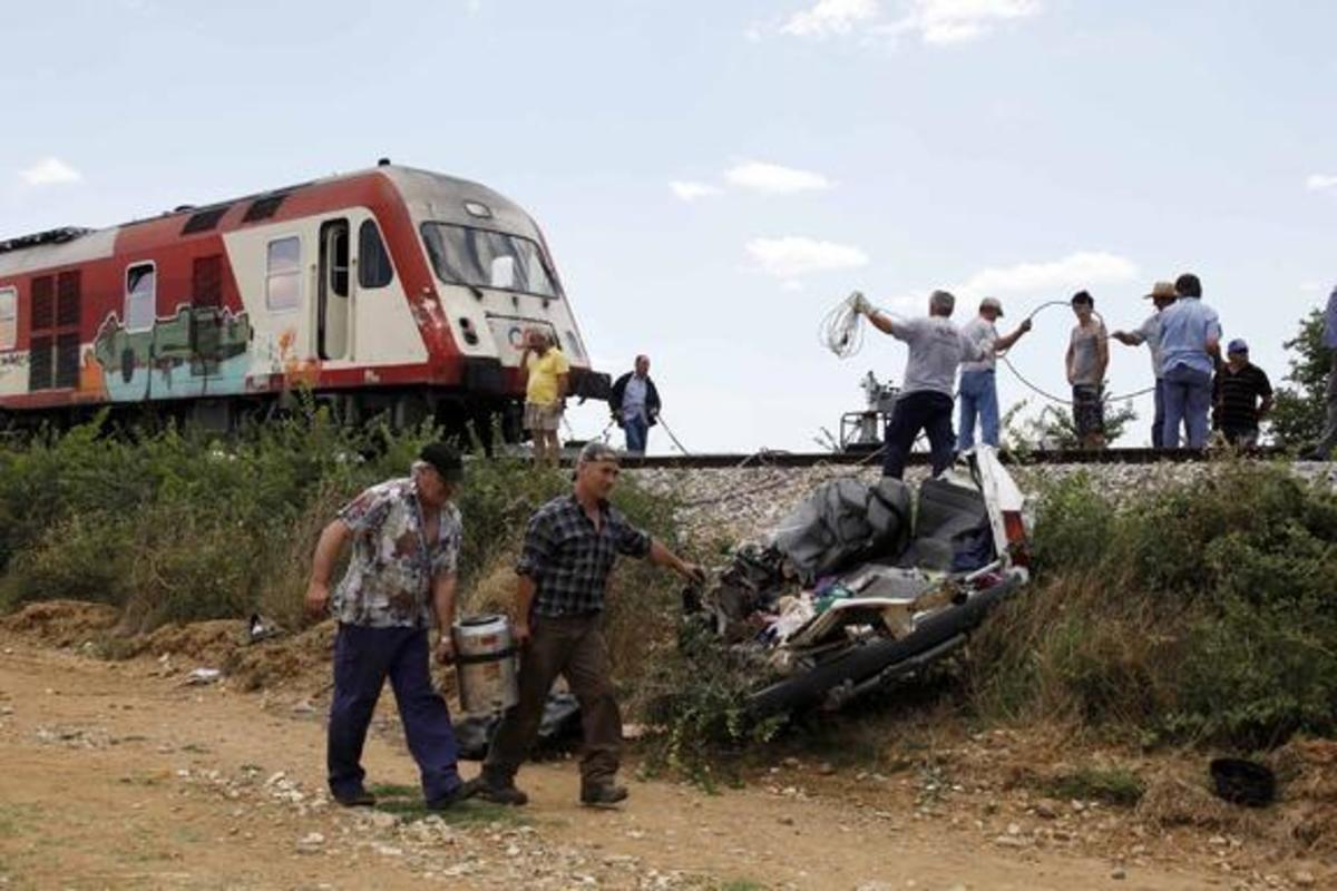 Τραγικός θάνατος για ηλικιωμένο ζευγάρι μετά από σύγκρουση με τρένο