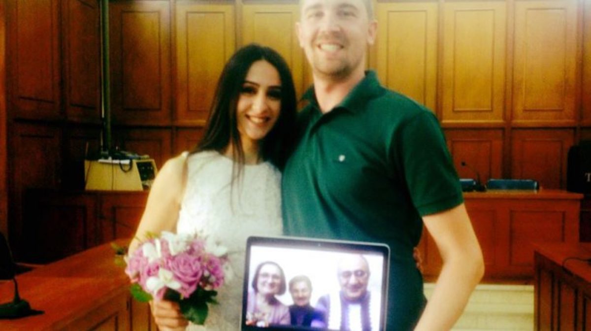 Γάμος με… Skype στα Τρίκαλα!