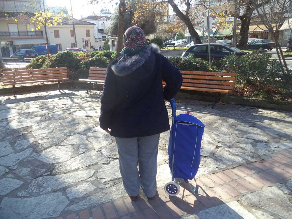 Έμεινε άστεγη μετά από πυρκαγιά που κατέστρεψε το σπίτι όπου την φιλοξενούσαν