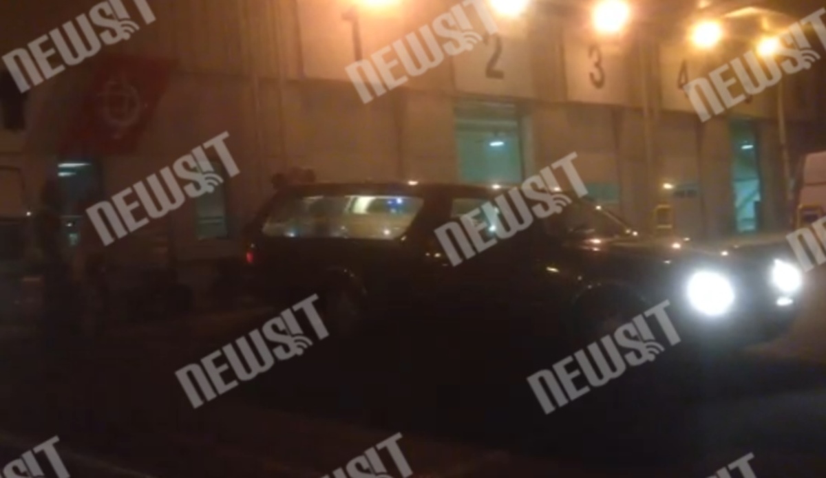 Θρήνος στο αεροδρόμιο