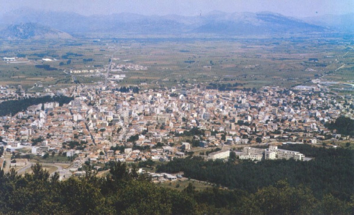 Ένταση με φόντο τα… σκουπίδια