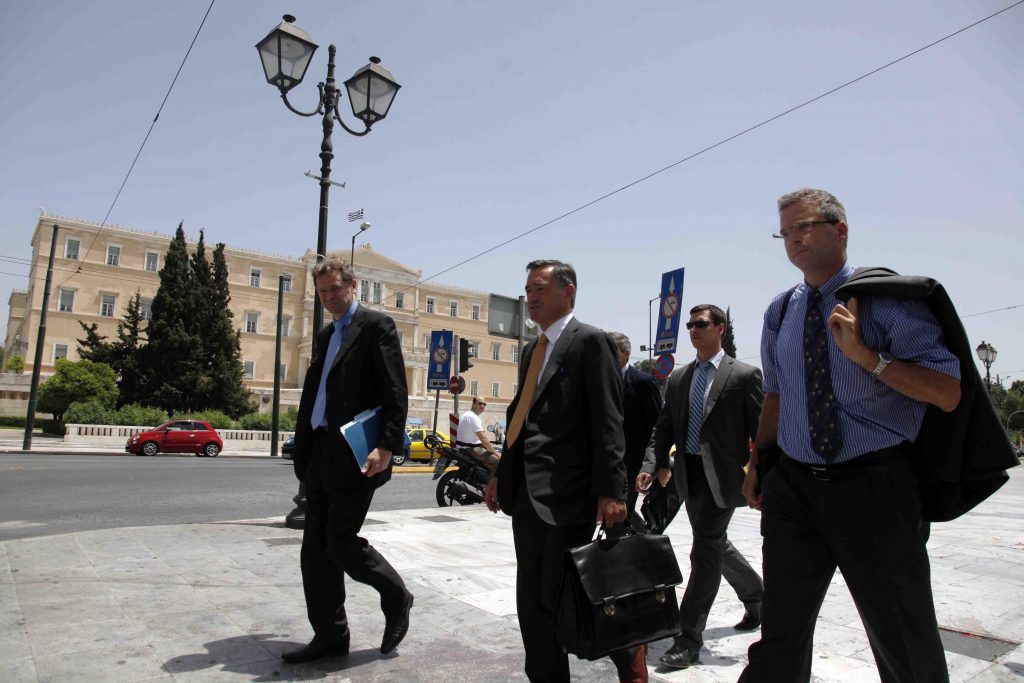 ΔΝΤ: Παραμένει ο Π. Τόμσεν επικεφαλής της τρόικας στην Ελλάδα