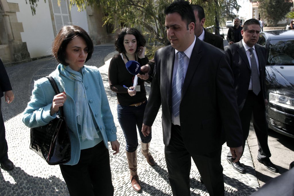 Αποκαλύψεις για τον κυνισμό της τρόικας στην Κύπρο